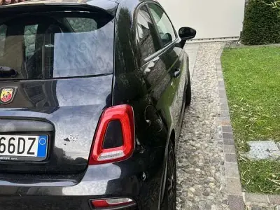 Usata Abarth 695C Competizione 179 CV (131 kW) 2023 Nero Cabrio
