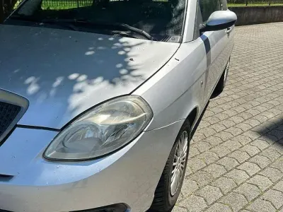 Gebraucht Lancia Ypsilon 2007 Grau Kleinwagen