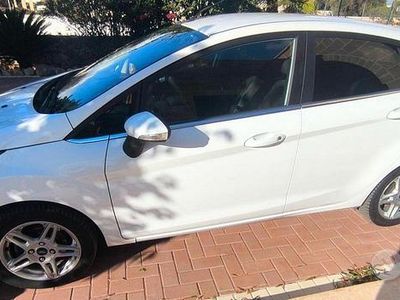 Usata Ford Fiesta 80 CV (58 kW) 2014 Utilitaria