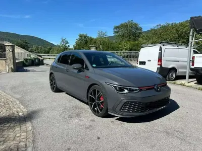 Usata VW Golf VIII GTI 245 CV (180 kW) 2024 Grigio Berlina