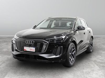 Nuova Audi Q6 e-tron S-Line 239 kW (326 CV) 2025 Nero mito metallizzato SUV