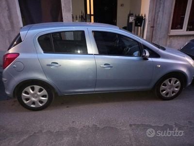 Usata Opel Corsa 75 CV (55 kW) 2009 Utilitaria