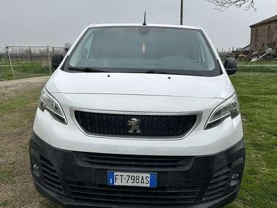 Usata Peugeot Expert 116 CV (85 kW) 2018 Furgone