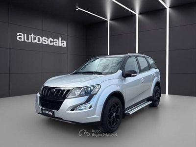Usata Mahindra XUV500 140 CV (102 kW) 2018 Argento SUV
