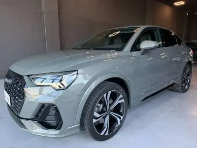 Usata Audi Q3 Sportback S-Line 200 CV (147 kW) 2022 Grigio chronos SUV