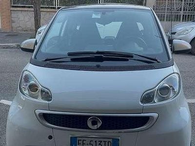 Begagnad Smart ForTwo Coupé 54 HK (39 kW) 2012 Vit Sportkupé