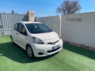 usata Toyota Aygo 1.0 12V VVT-i 5 porte Now Connect