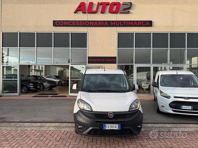 Usata Fiat Doblò 105 CV (77 kW) 2019 Bianco Monovolume