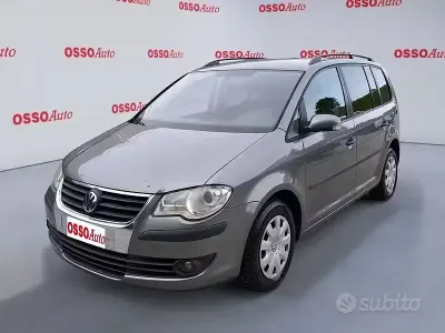 Usata VW Touran 105 CV (77 kW) 2008 Grigio Monovolume