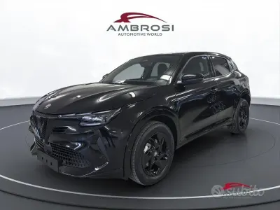 Nuova Alfa Romeo GT Junior Sprint 145 CV (106 kW) 2026 Nero SUV