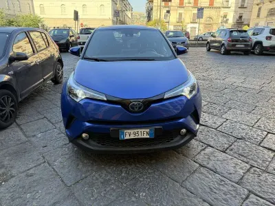 Usata Toyota C-HR Active 98 CV (72 kW) 2019 SUV