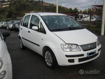 Usata Fiat Idea Dynamic 69 CV (50 kW) 2006 Bianco Monovolume