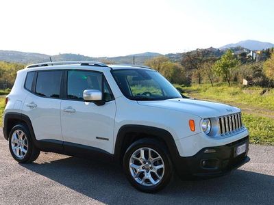 Begagnad Jeep Renegade Limited 120 HK (88 kW) 2014 Vit SUV