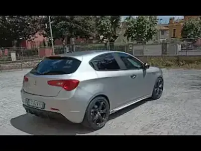 Usata Alfa Romeo Giulietta Sprint 105 CV (77 kW) 2014 Grigio Utilitaria