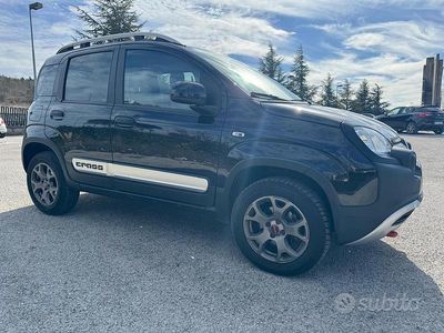 Usata Fiat Panda Cross Cross 95 CV (69 kW) 2018 Nero Utilitaria