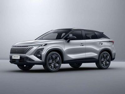 Nuova Omoda 5 147 CV (108 kW) 2026 Argento SUV