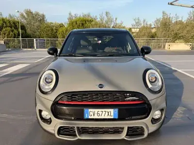 Usata Mini Cooper 136 CV (100 kW) 2017 Argento Utilitaria