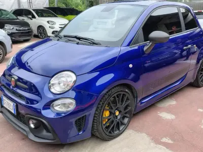 Usata Abarth 595 Competizione 180 CV (132 kW) 2021 Blu/azzurro Berlina