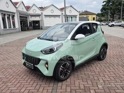 Gebraucht DR DR 1.0 19 kW (27 PS) 2023 Grün Kleinwagen