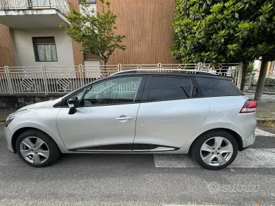 Usata Renault Clio 85 CV (62 kW) 2014 Grigio Station wagon