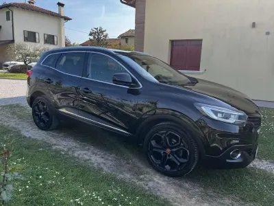 Second-hand Renault Kadjar Bose Edition 131 CP (96 kW) 2016 Negru SUV