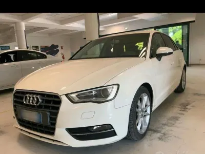 Usata Audi A3 150 CV (110 kW) 2014 Bianco Berlina