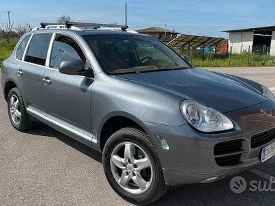 Usata Porsche Cayenne 250 CV (183 kW) 2006 Grigio SUV