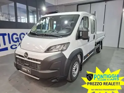 Nuova Opel Movano 140 CV (102 kW) 2026 Bianco icy Furgone