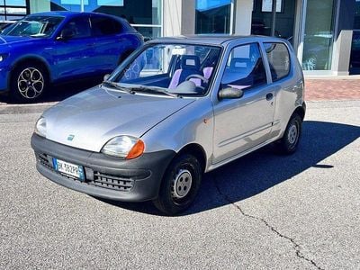 Usata Fiat Seicento Young 54 CV (39 kW) 2000 Grigio Utilitaria
