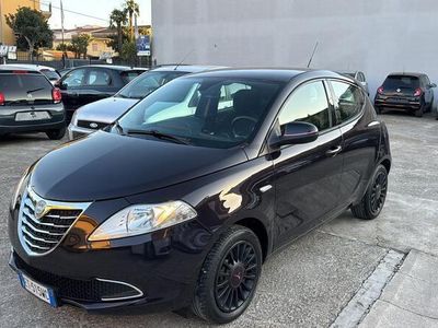 usata Lancia Ypsilon 1.2 69 CV S&S Silver 5 porte GP