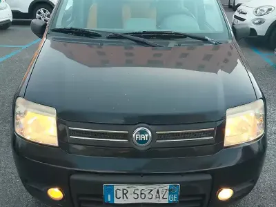 Usata Fiat Panda 4x4 Climbing 60 CV (44 kW) 2004 Nero Utilitaria