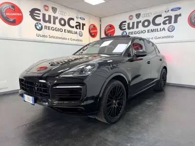 Usata Porsche Cayenne Platinum Edition 340 CV (250 kW) 2022 Nero SUV