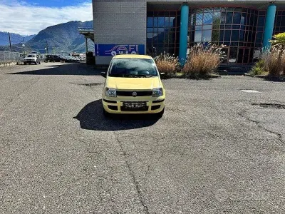 Usata Fiat Panda Emotion 60 CV (44 kW) 2009 Giallo Utilitaria