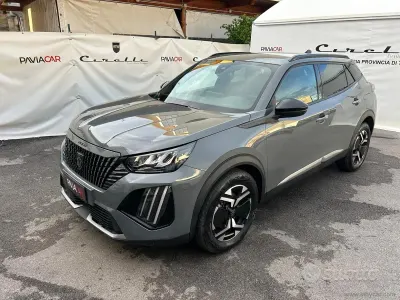 Usata Peugeot 2008 GT 131 CV (96 kW) 2024 Grigio SUV