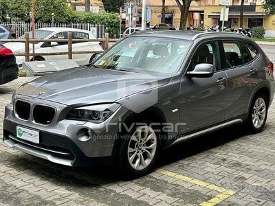 Usata BMW X1 177 CV (130 kW) 2010 Grigio SUV
