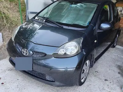 Usata Toyota Aygo 67 CV (49 kW) 2005 Nero Utilitaria