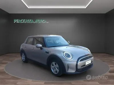 Usata Mini Cooper Business 136 CV (100 kW) 2023 Grigio Utilitaria