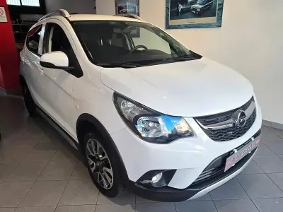 Usata Opel Karl Rocks 73 CV (53 kW) 2019 Bianco Utilitaria