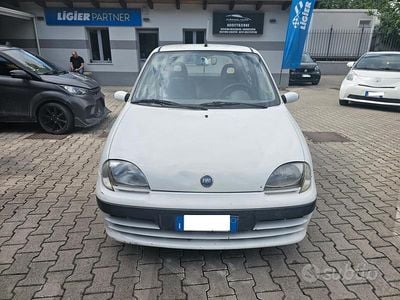 Usata Fiat Seicento S 54 CV (39 kW) 2002 Bianco Utilitaria