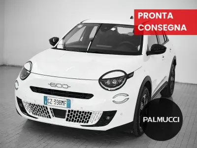 Usata Fiat 600 145 CV (106 kW) 2025 Bianco SUV