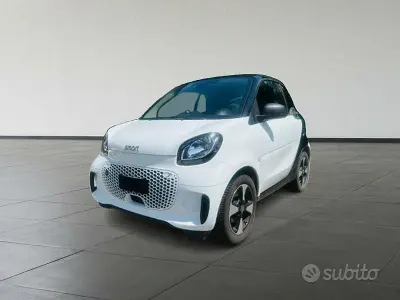 Usata Smart ForTwo Coupé Passion 60 kW (82 CV) 2021 Bianco Utilitaria