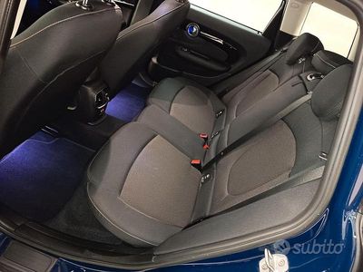 Begagnad Mini Clubman 116 HK (85 kW) 2019 Blå Kombi