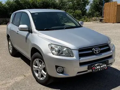 Usata Toyota RAV4 Luxury 150 CV (110 kW) 2010 Grigio SUV