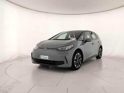 Usata VW ID.3 Pro Performance 150 kW (204 CV) 2024 Moonstone grey nero Utilitaria
