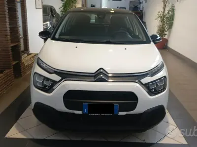 Usata Citroën C3 Feel 102 CV (75 kW) 2021 Bianco Utilitaria