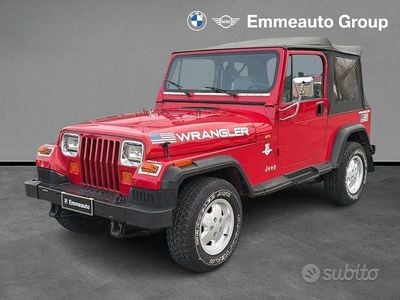 Usata Jeep Wrangler Laredo 103 CV (75 kW) 1991 Rosso(met.) SUV