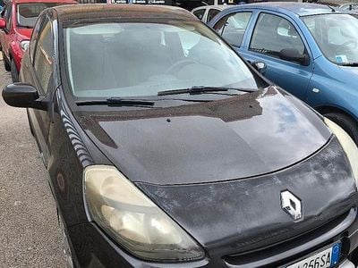 Usata Renault Clio III LE 2009 Nero Utilitaria