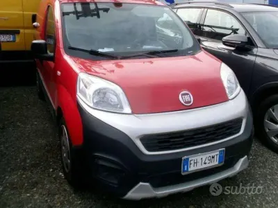 Usata Fiat Fiorino 95 CV (69 kW) 2016 Rosso Monovolume
