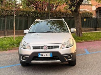 Occasion Fiat Sedici Emotion 107 ch (78 kW) 2009 SUV