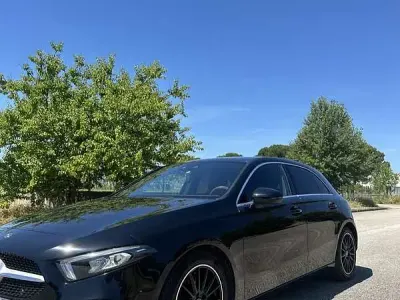Usata Mercedes A180 Business 136 CV (100 kW) 2020 Nero Berlina